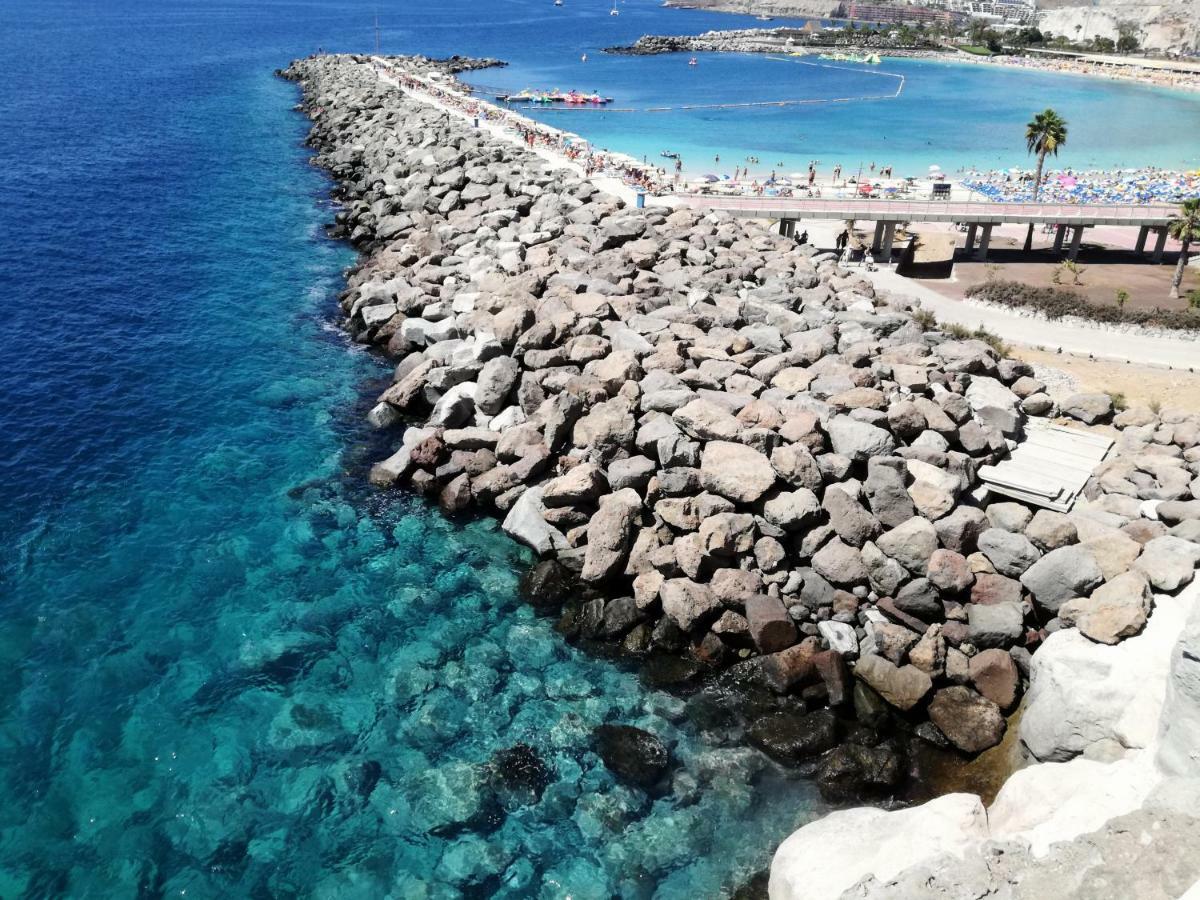 Apt With Terrace Facing Amadores Beach Exterior photo